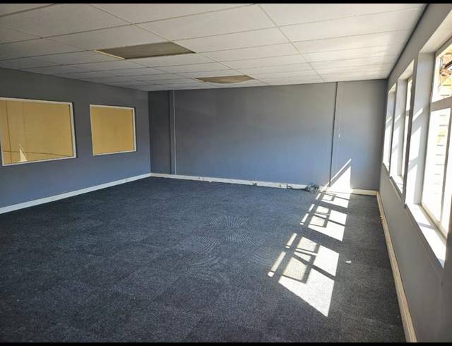 INDUSTRIAL PROPERTY TO RENT IN STIKLAND INDUSTRIAL